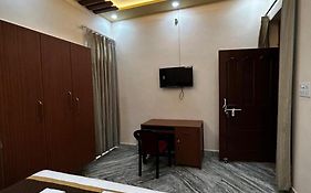 Shri Homes
